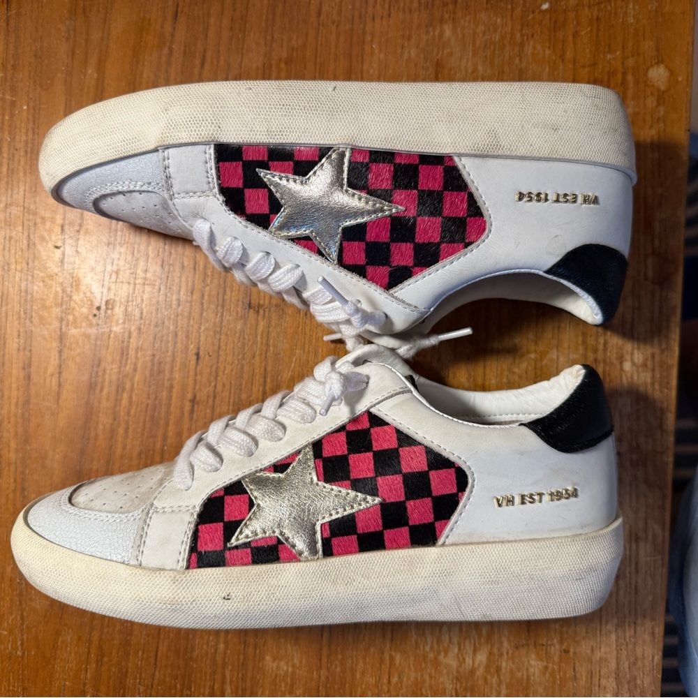 VINTAGE HAVANA
Nicolette Checkered Metallic Slip On Sneakers